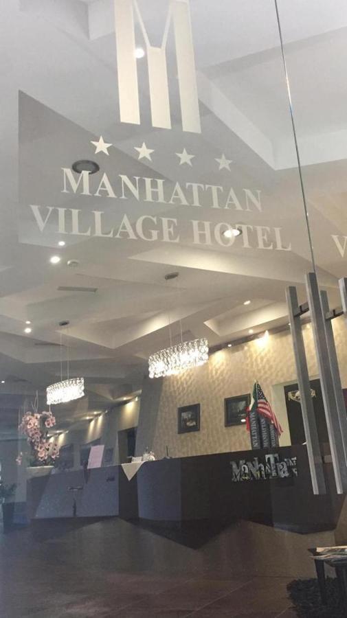 Manhattan Village Hotel Sulmona Exteriör bild